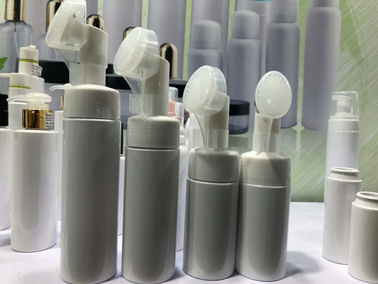 50ml  100ml 150ml  Wash Face Mousse Bottle Plastic Cosmetic Foam Pump Bottle With silicone brush top Top